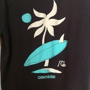 Quiksilver t-shirt Size M